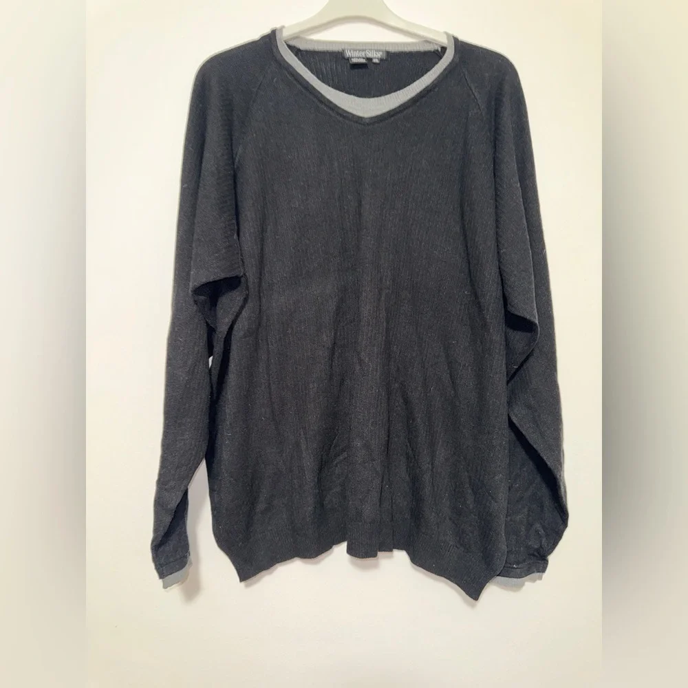 Winter Silks Blue V-Neck Silk & Cashmere Blend Sweater Men's Black Gray Luxury